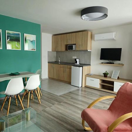 Eva Apartman ヘーヴィーズ エクステリア 写真