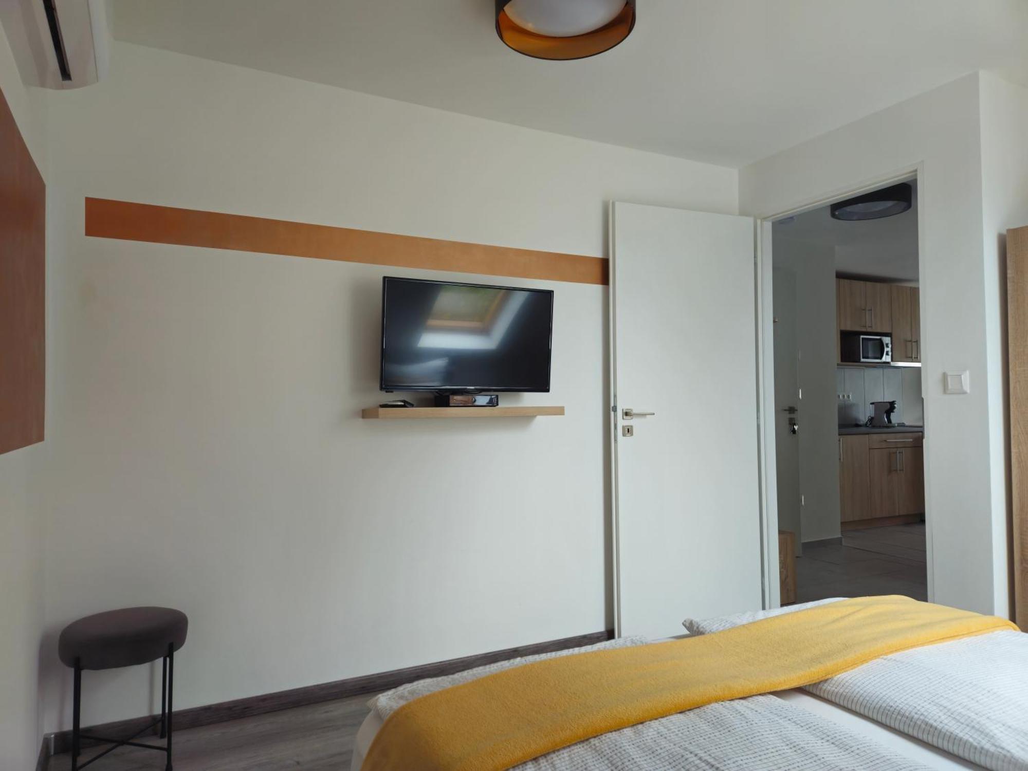 Eva Apartman ヘーヴィーズ エクステリア 写真